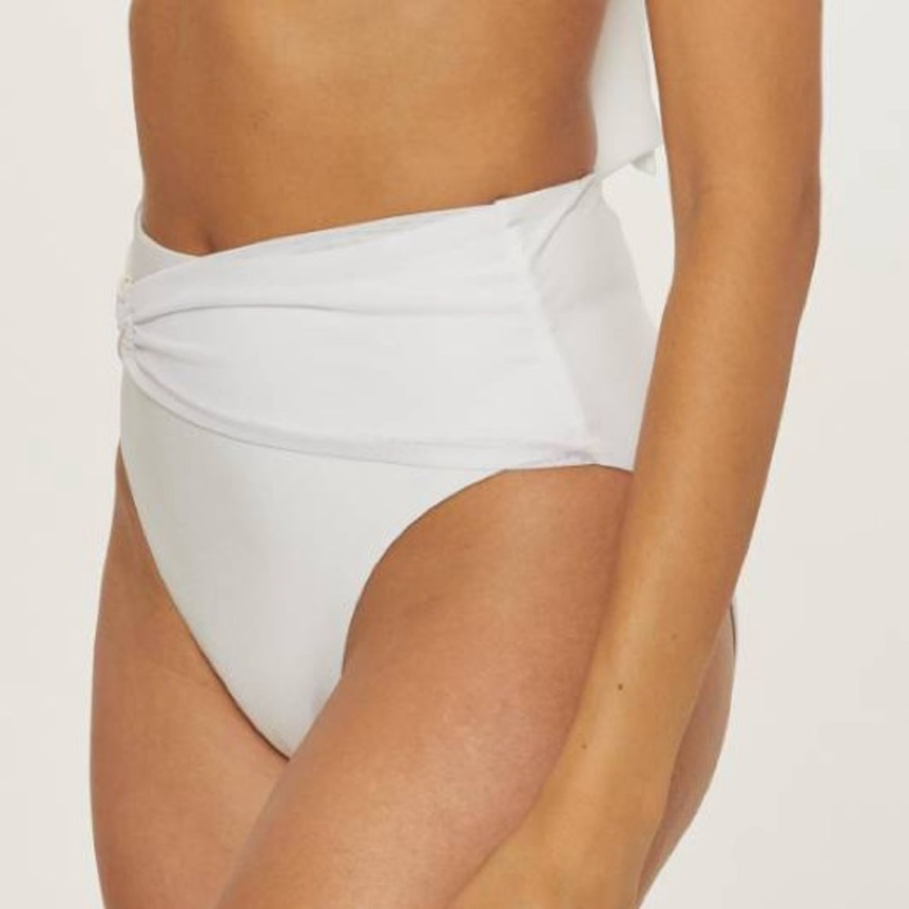 Trina Turk Women's Monaco High Waisted Bikini Bottom, White Size- 4